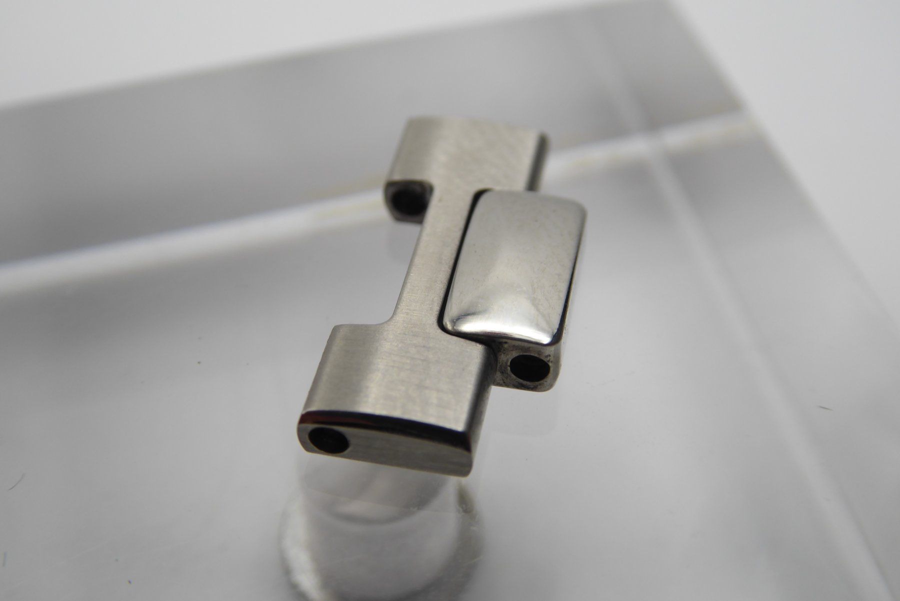 Patek Philippe Orologi: Patek Philippe Nautilus link screw 17mm – Usato da Geneve venduto da adr_xk6n 2