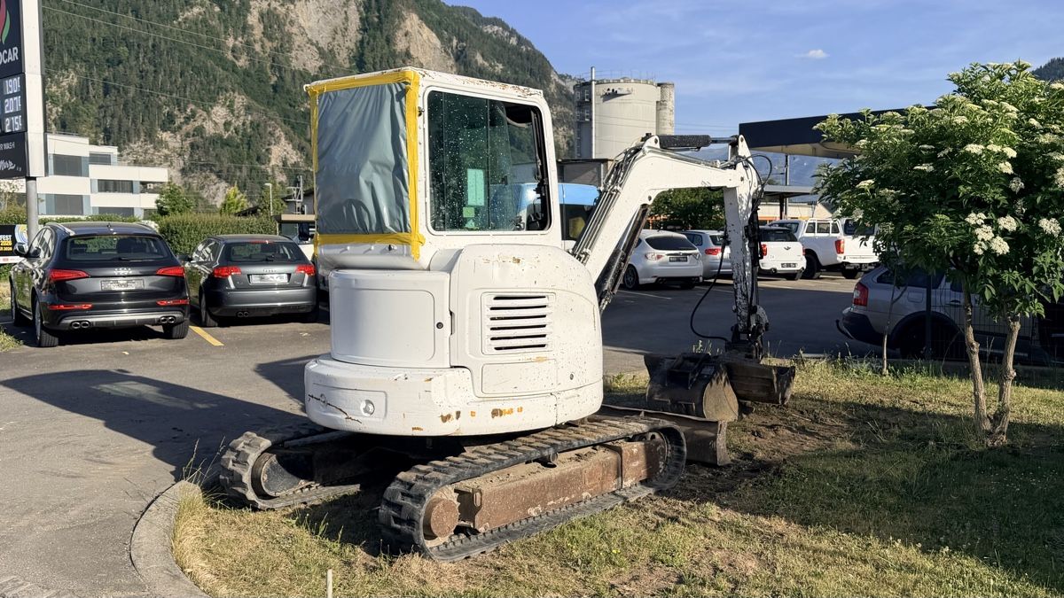 Caterpillar Bagger: CAT 303.5C Raupenbagger – Gebraucht aus Bonaduz von A13_Automobile 3