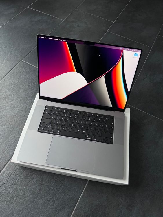 Macbook Pro 16" M1Pro | Kaufen auf Ricardo