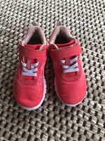 Leichte Turnschuhe Gr. 27