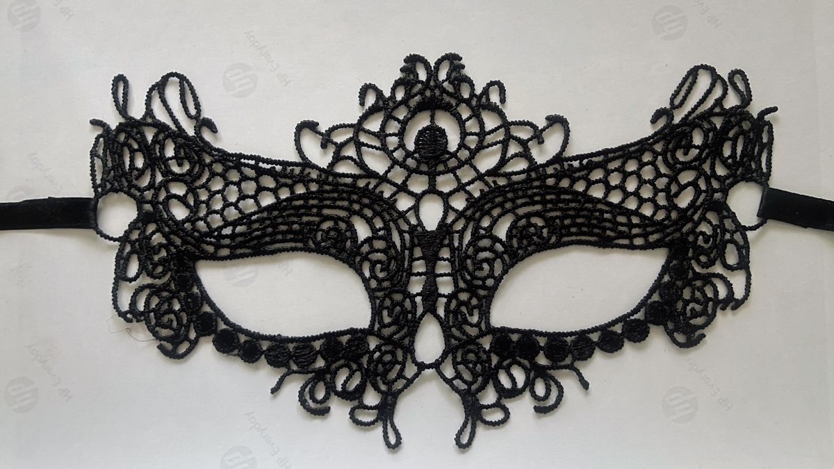 Maschere: Masken neu – Nuovo (secondo la descrizione) da Trimbach venduto da Alessia75 5