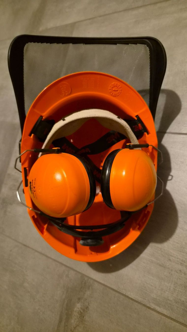Visage & Oreilles: Forsthelm 3M – D'occasion à Burgdorf par Royalplastic 2