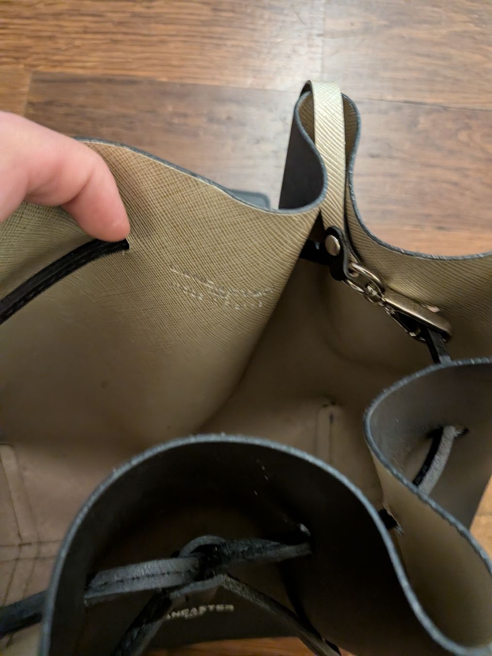 Lancaster Borse da donna: Lancaster leather bucket bag – Usato da Zürich venduto da Chr_j229 2