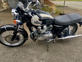 Triumph Bonneville T100
