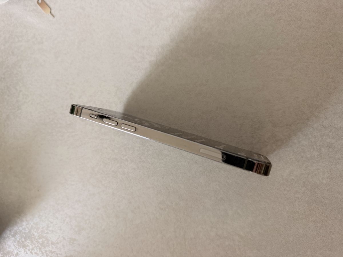 Apple Portables: iPhone 12 Pro – Défectueux à Pully par Valoudu42 3