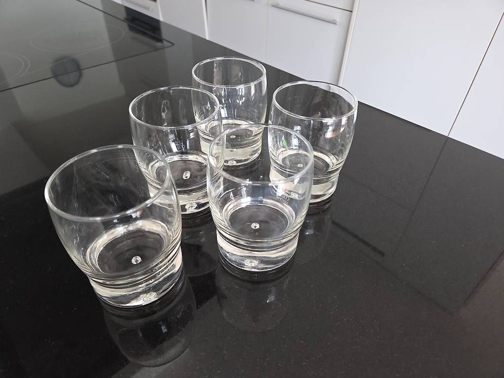 Schott Gläser: 5 Zwiesel Schott Whisky Gläser – Gebraucht aus Ennetbürgen von Riwemogmbh