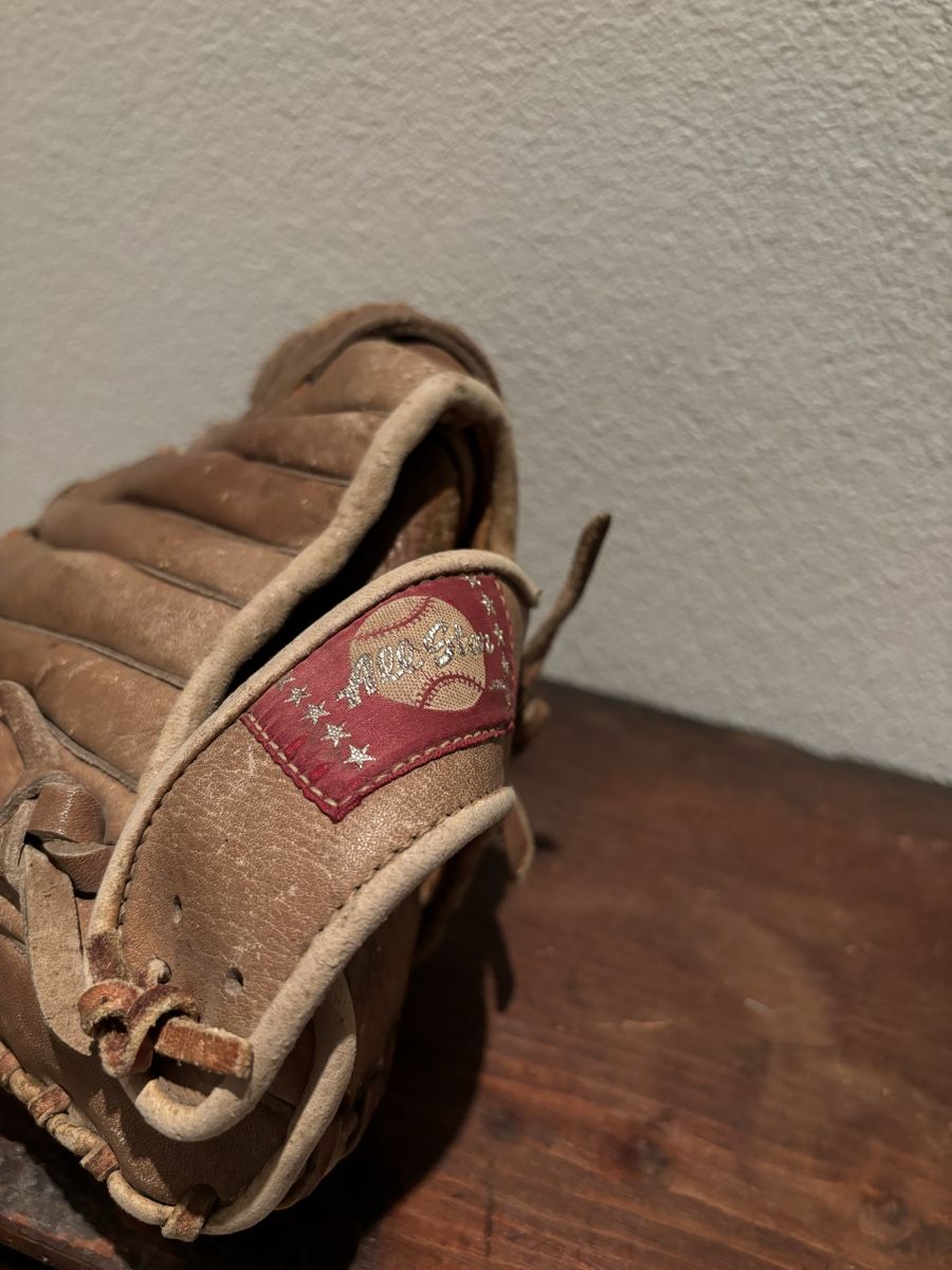 Handschuhe & Handstulpen: Vintage Baseballhandschuh "All Star" Leder – Gebraucht aus Staufen von timelessvintage 3