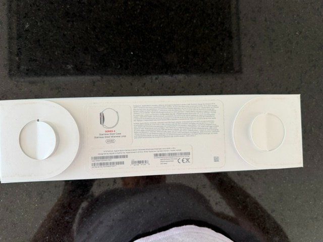 Apple Smartwatch: apple watch 4 – D'occasion à Lachen SZ par cacatuda 8
