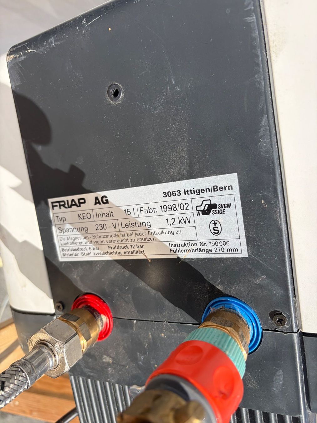 Sanitari: Boiler 15 Liter  230 Volt – Usato da Uster venduto da Pernod111 4