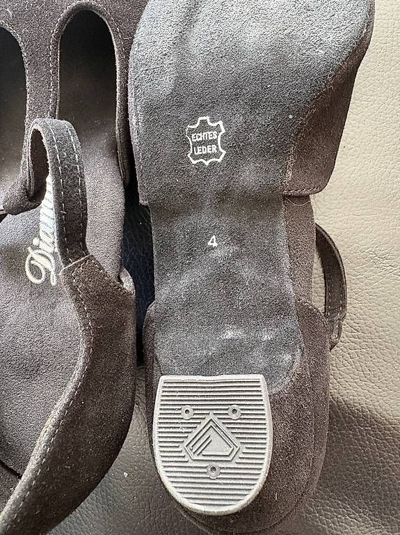 Scarpe da donna: Tanzschuhe, Gr. 4 (37) Diamant – Nuovo (secondo la descrizione) da Bremgarten AG venduto da Honeybooker 3