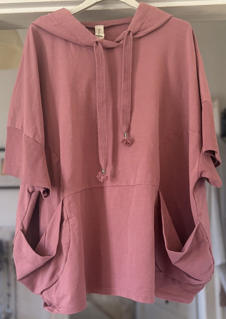 Pullover & Sweatshirts: SWEAT-HOODIE EN COTON! M – Neu und originalverpackt aus Locarno von NicoNion