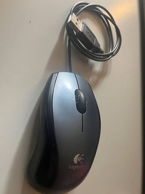 Mouse Logitech USB (Gebraucht) in Giubiasco für CHF 10 – mit Lieferung ...