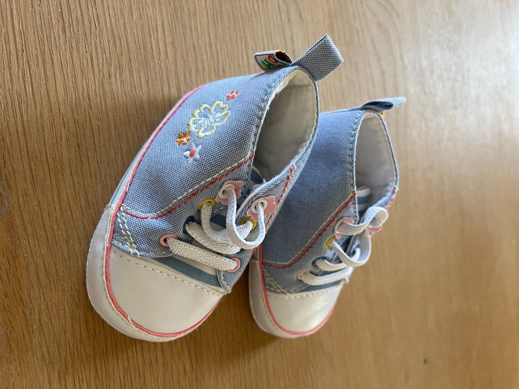 Schuhe für Jungen: Baby Newborn Schuhe – Neu (gemäss Beschreibung) aus Wolfwil von NewGirl