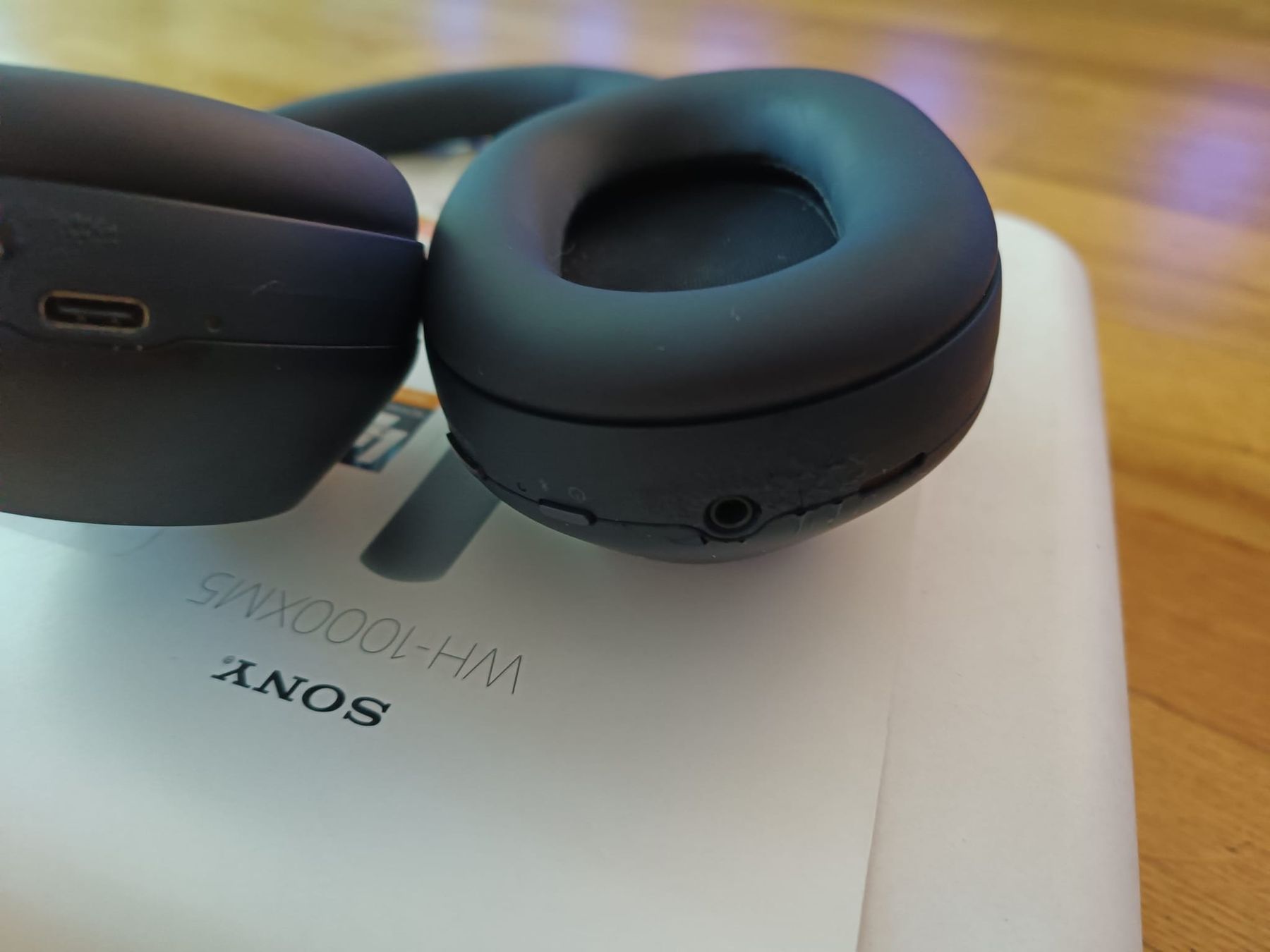 Sony Cuffie: Sony WH-1000XM5 Kopfhörer Midnight Blue – Usato da Zollikofen venduto da oyster_13 6