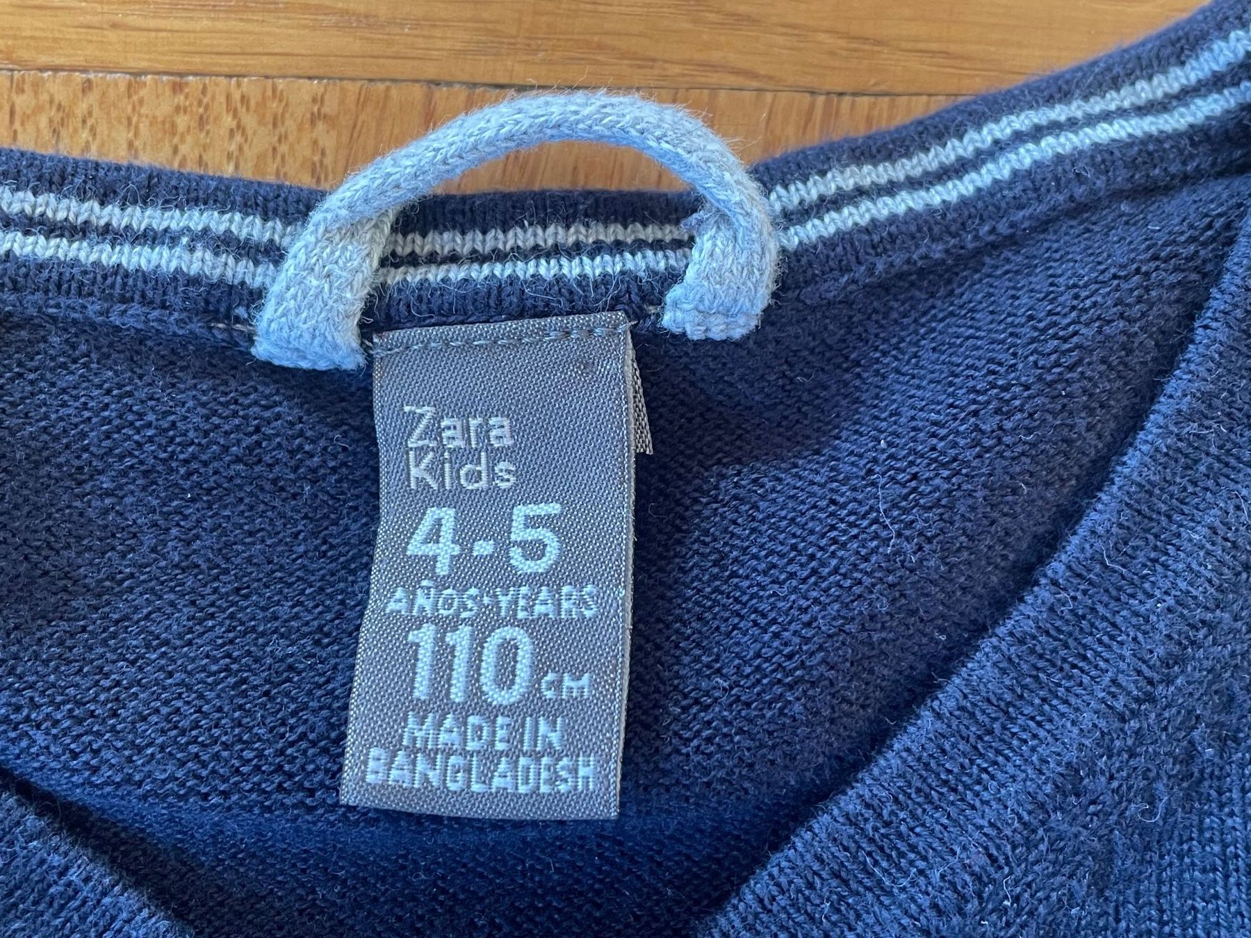 Zara Pullover & Sweatshirts: Pullover Gr.110 – Gebraucht aus Genève von Livsonman 2