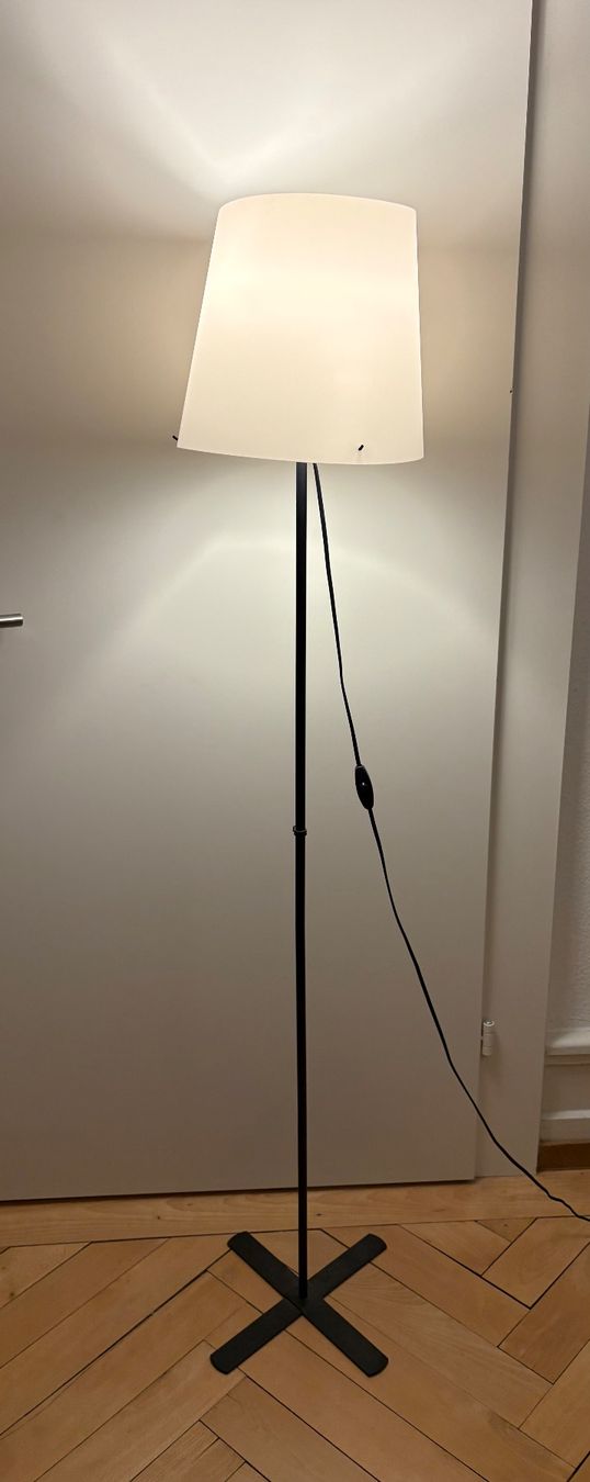 Ikea Lampen: IKEA Stehlampe BARLAST – Gebraucht aus Zürich von gra_7ngy