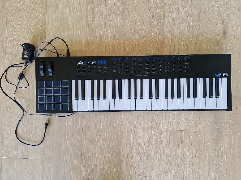 Musikinstrumente: Controller Keyboard Alesis VI49 – Gebraucht aus Therwil von ani_n78x