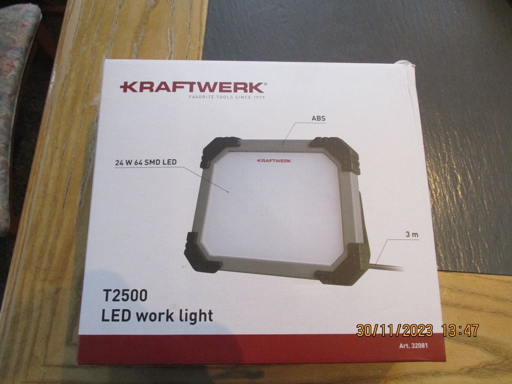 KRAFTWERK LED ARBEITSLEUCHTE T 2500