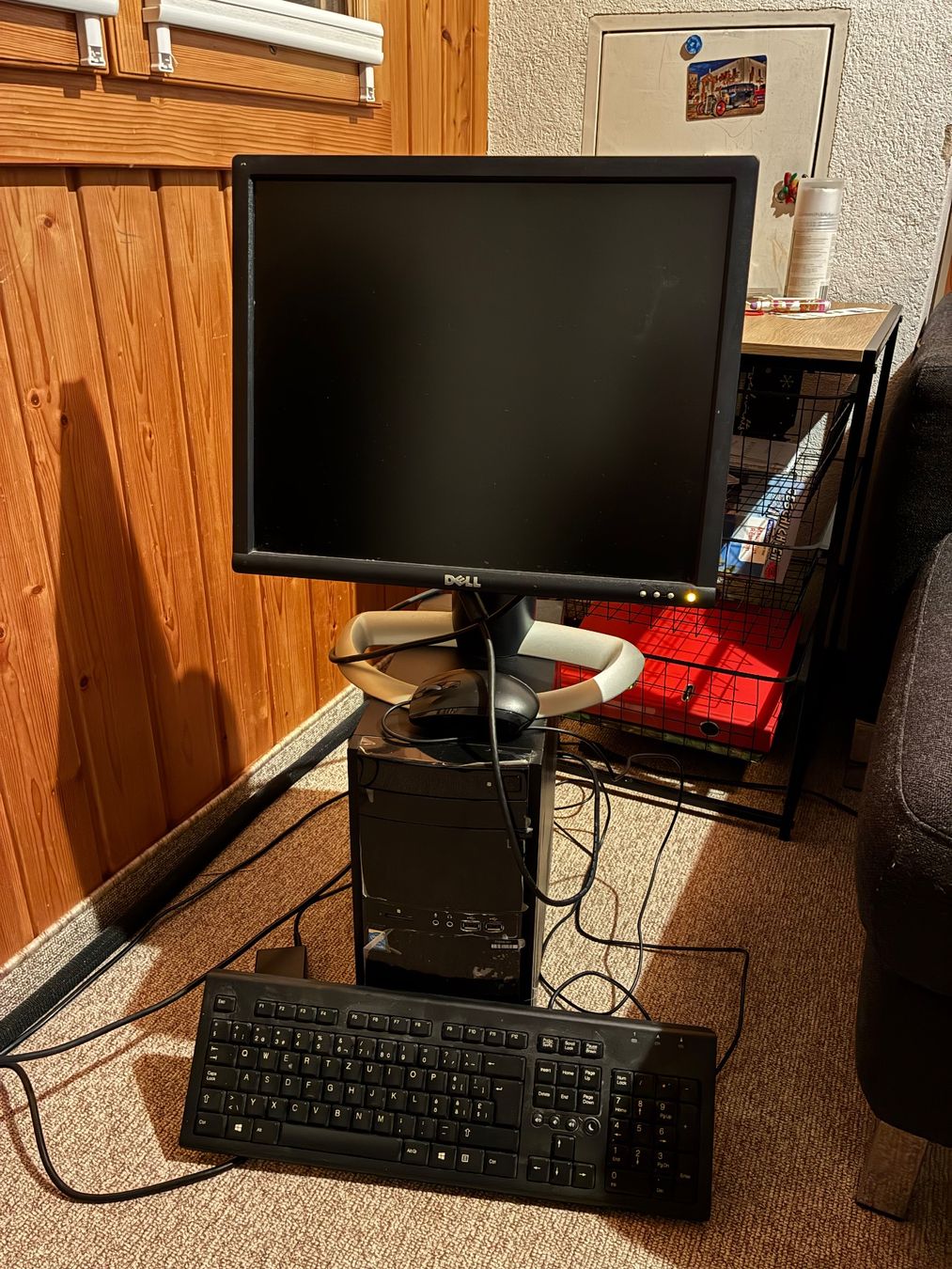 PCs: HP 110-400nz Desktop PC - Windows 10 – Gebraucht aus Zweisimmen von Pevae