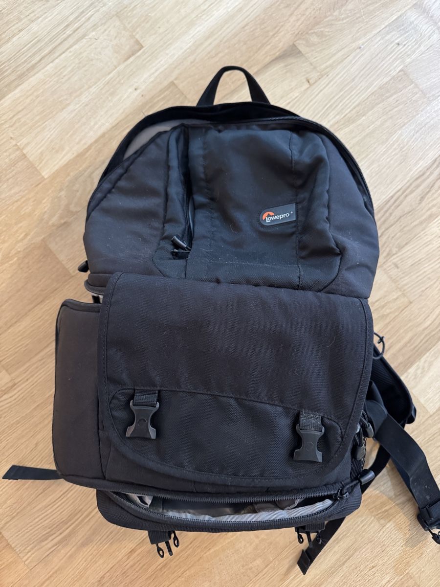 Lowepro Zaini: Lowepro Fotorucksack BP 250 – Usato da Lenzburg venduto da Li-Lo 1