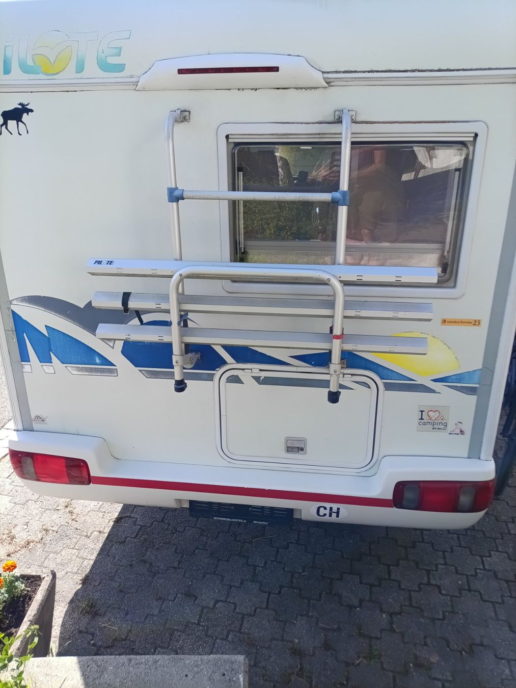 Pilot Veicoli da campeggio: Wohnmobil Pilot Pacific 690, Ducato 2.8JTD – Usato da Heiden venduto da Leogaggenau-1 1