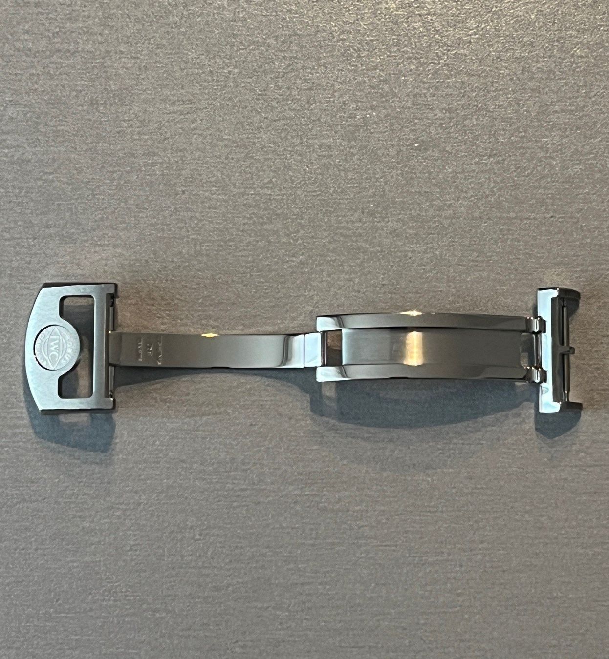 IWC Uhren: IWC Faltschliesse IWC – Gebraucht aus Neuhausen von Dr17 2