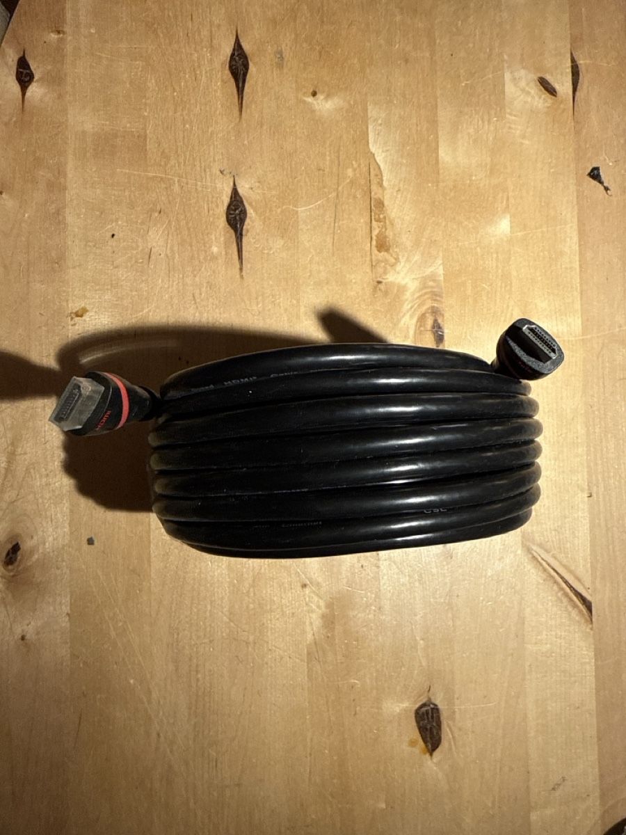 Kabel: Câble HDMI Noir Longueur 10m neuf – Neu (gemäss Beschreibung) aus Chêne-Bougeries von Seetooyoo 1