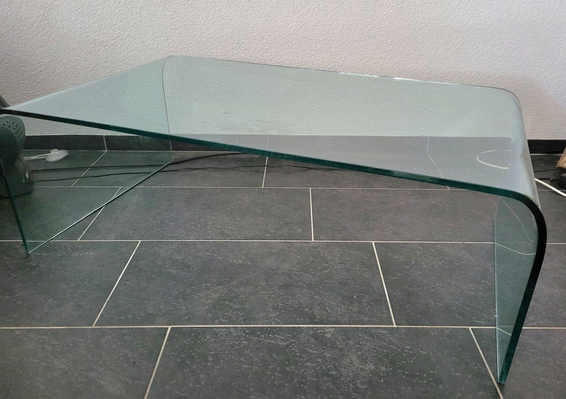 Tavoli: Table basse design verre courbé, style moderne – Usato da Biel/Bienne venduto da e-boutique 2