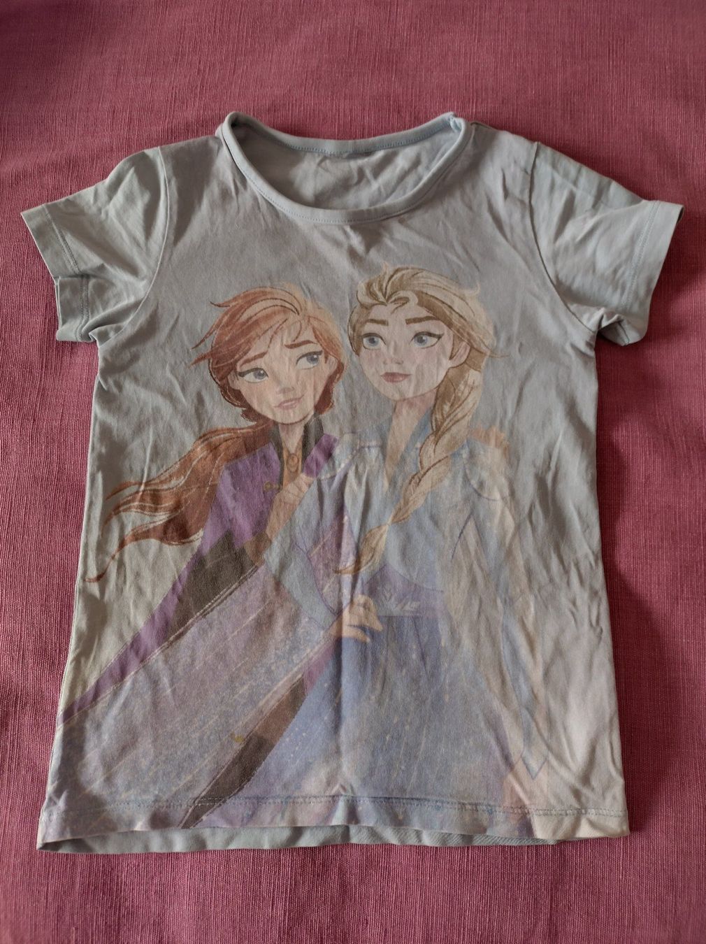 Camicette, T-shirt & Top: Frozen Mädchenshirt Gr. 116 Elsa, Eiskönigin – Usato da Olten venduto da kate202122
