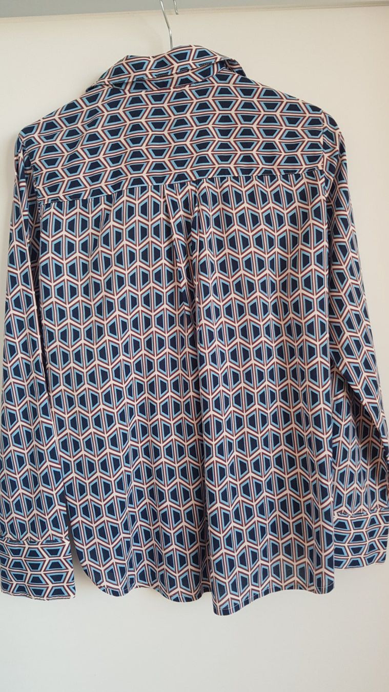 Tom Tailor Chemisiers: Gemusterte Bluse Gr. 34 von Tom Taylor – D'occasion à Spiegel b. Bern par brand06 3