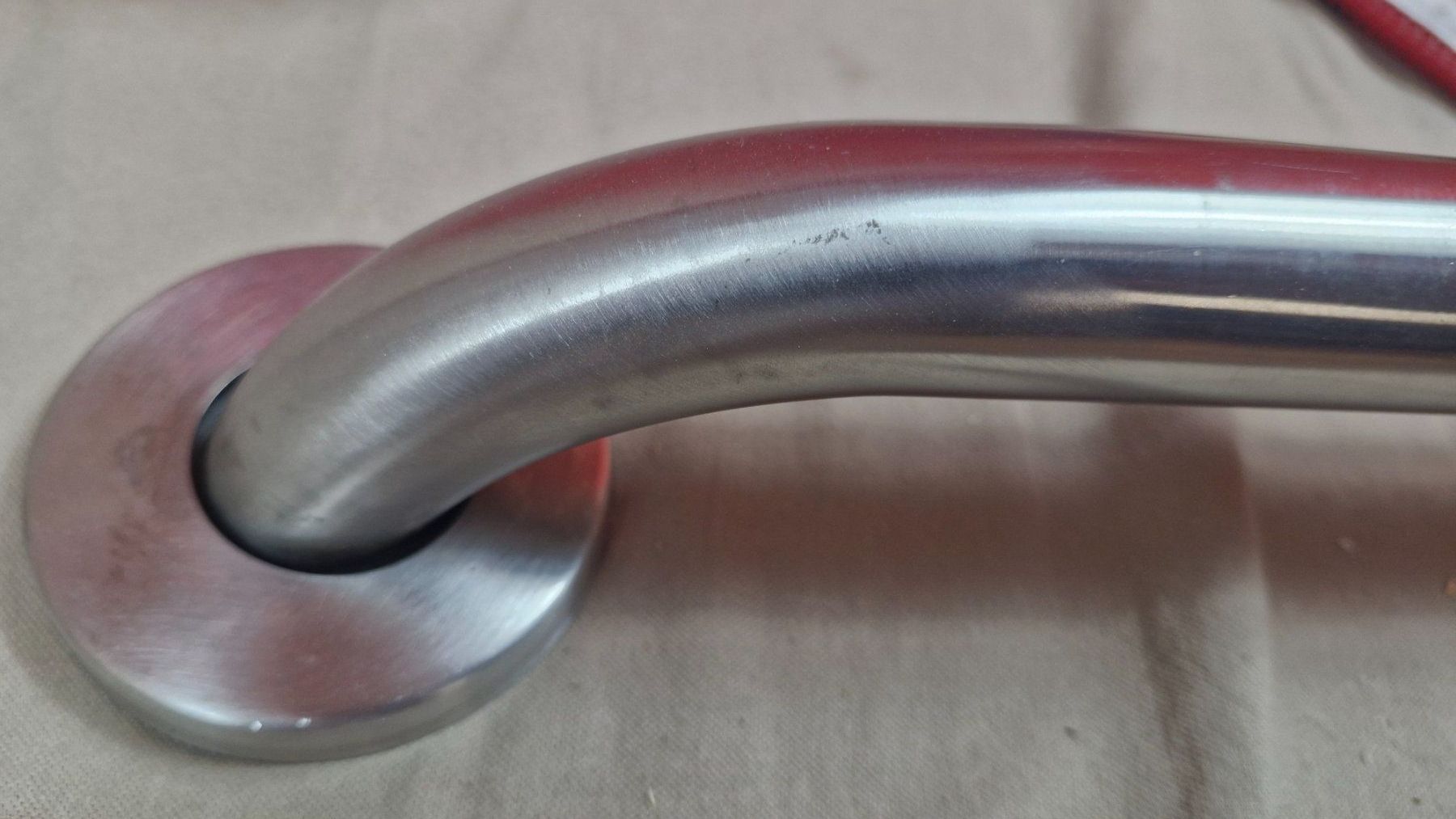 Geländer: Haltegriff WC Badewanne 66 cm (152) – Gebraucht aus Dorf von Zur-Lingg 4