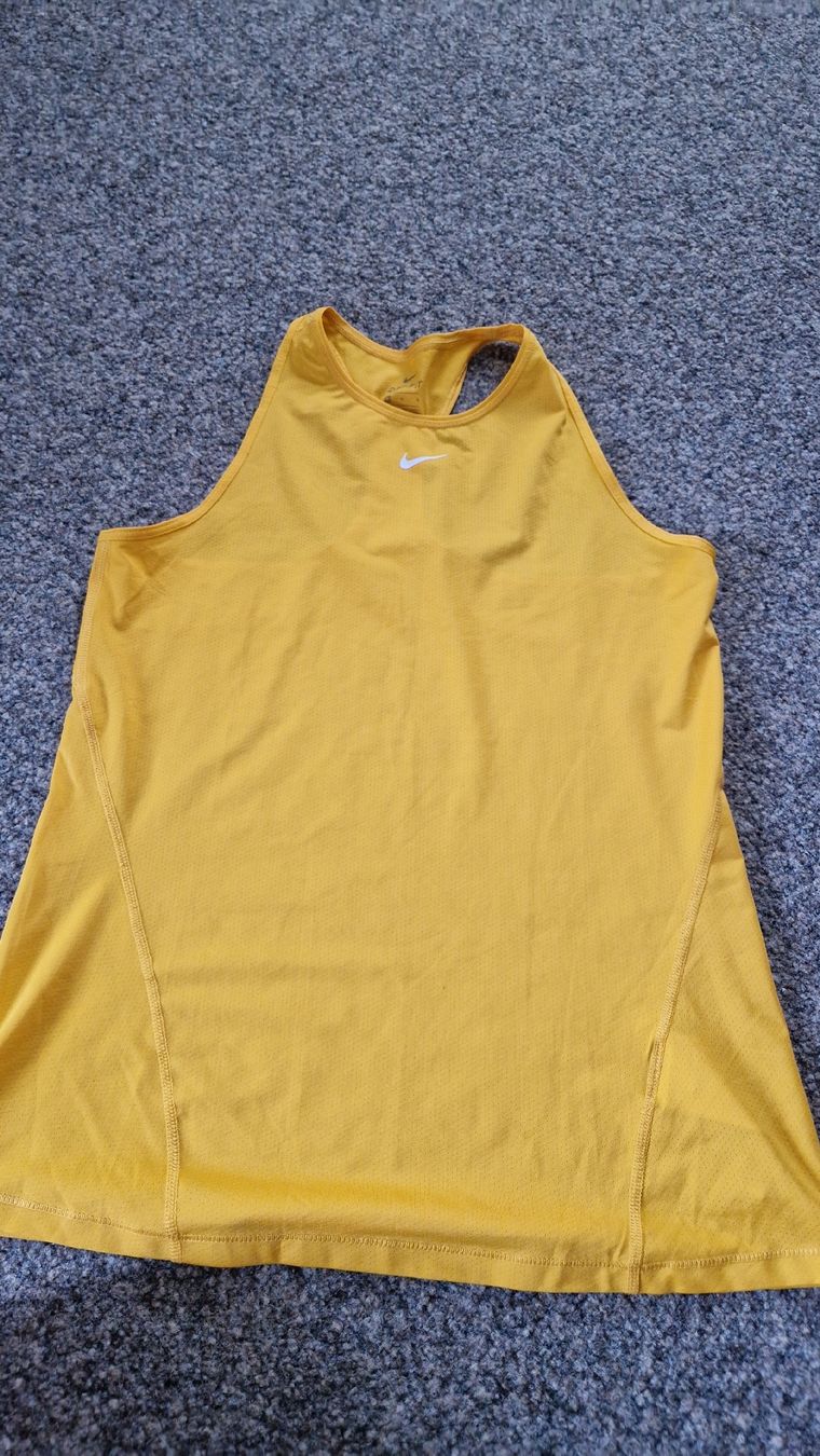Nike T-shirt: Tanktop – Usato da Hochfelden venduto da Hueppi