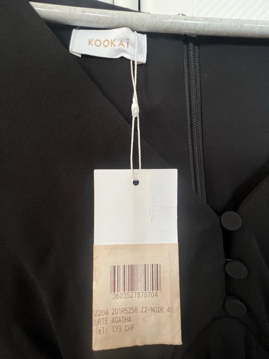 Kookai Vestiti: Robe kookai neuve taille 38 ch – Nuovo e nell'imballaggio originale da Lugnorre venduto da cla_j6bq 2