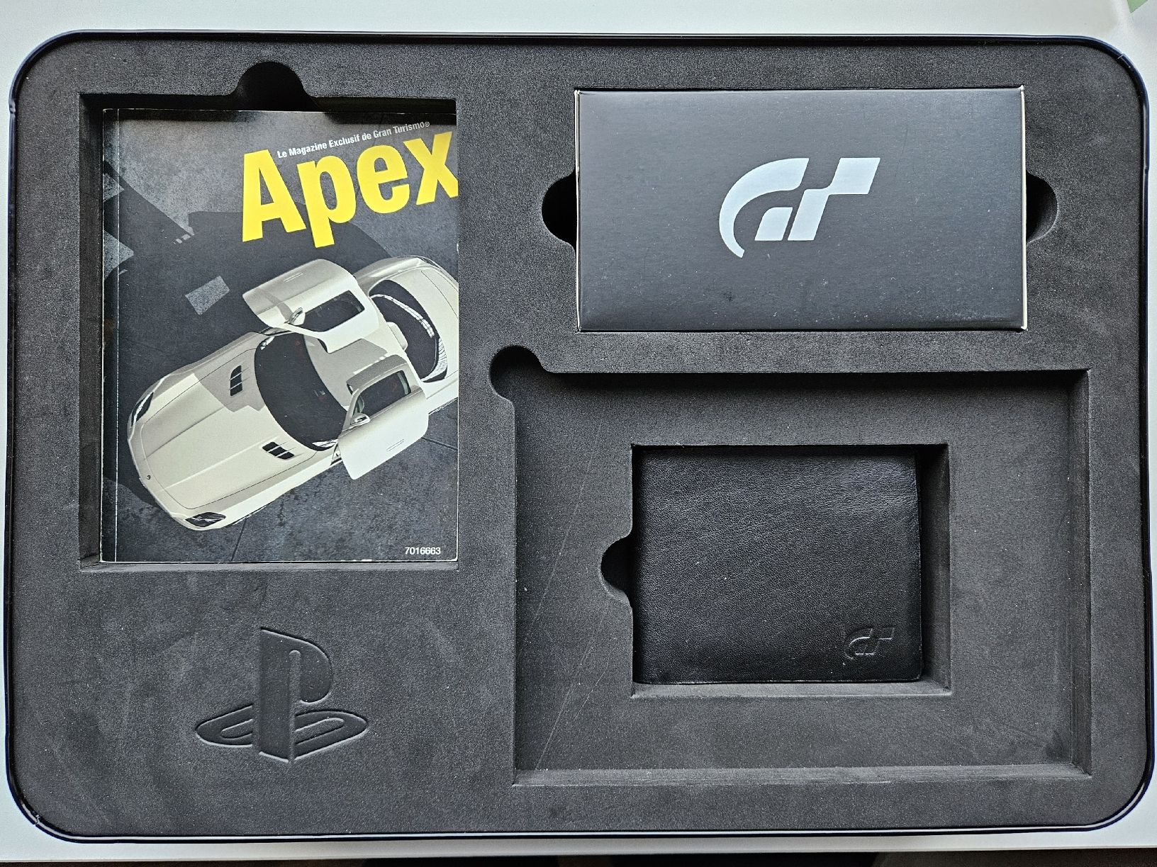 Sony Spiele: Gran Turismo 5 édition Signature PS3 – Gebraucht aus Lausanne von enz_cxw7 2