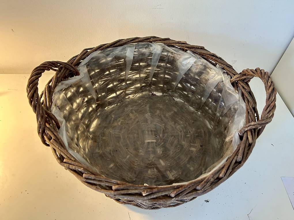 Vasi per fiori: Rattan Blumenkorb  – Usato da Frauenfeld venduto da Irene.Schuppli 3