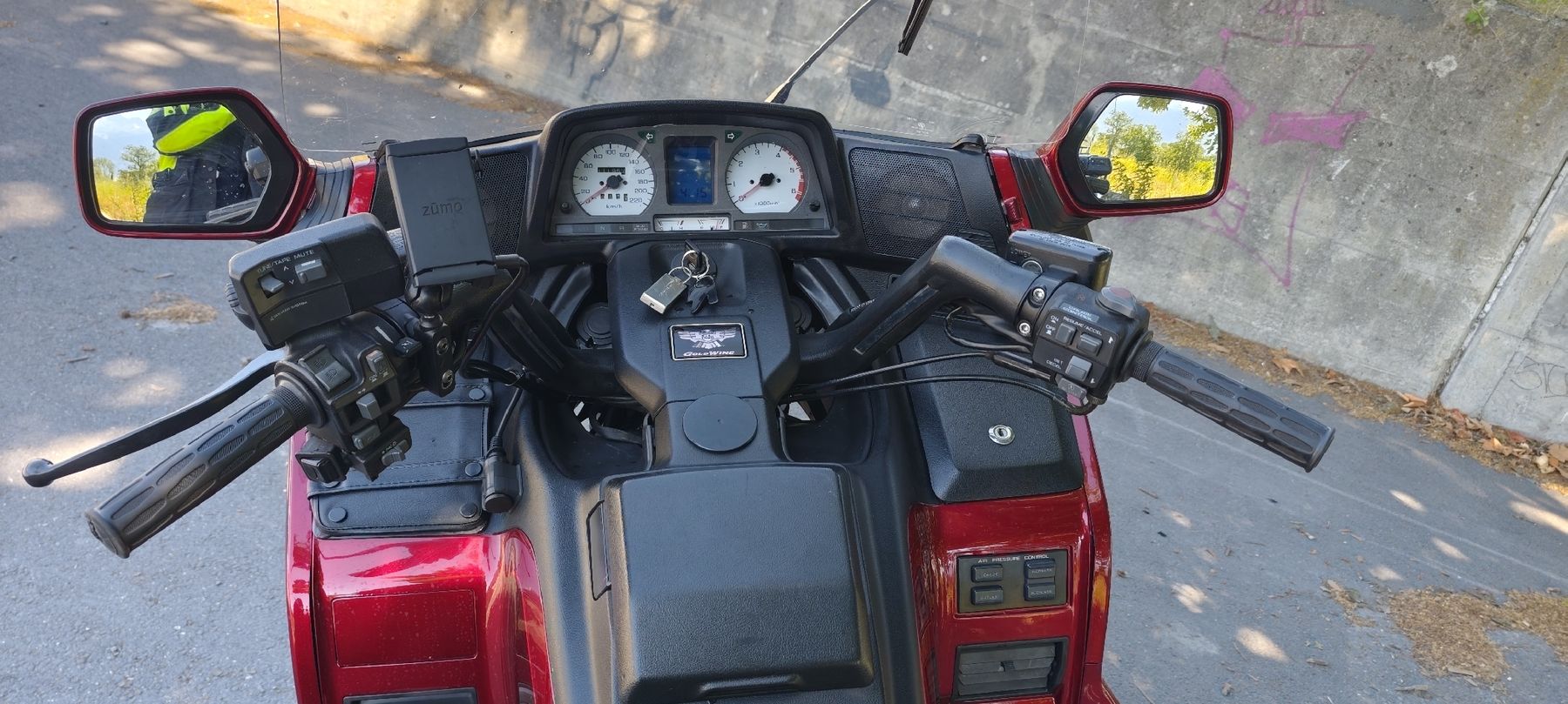 Honda Touring: Honda Goldwing 1500 SE – Gebraucht aus Monthey von Christian59 5