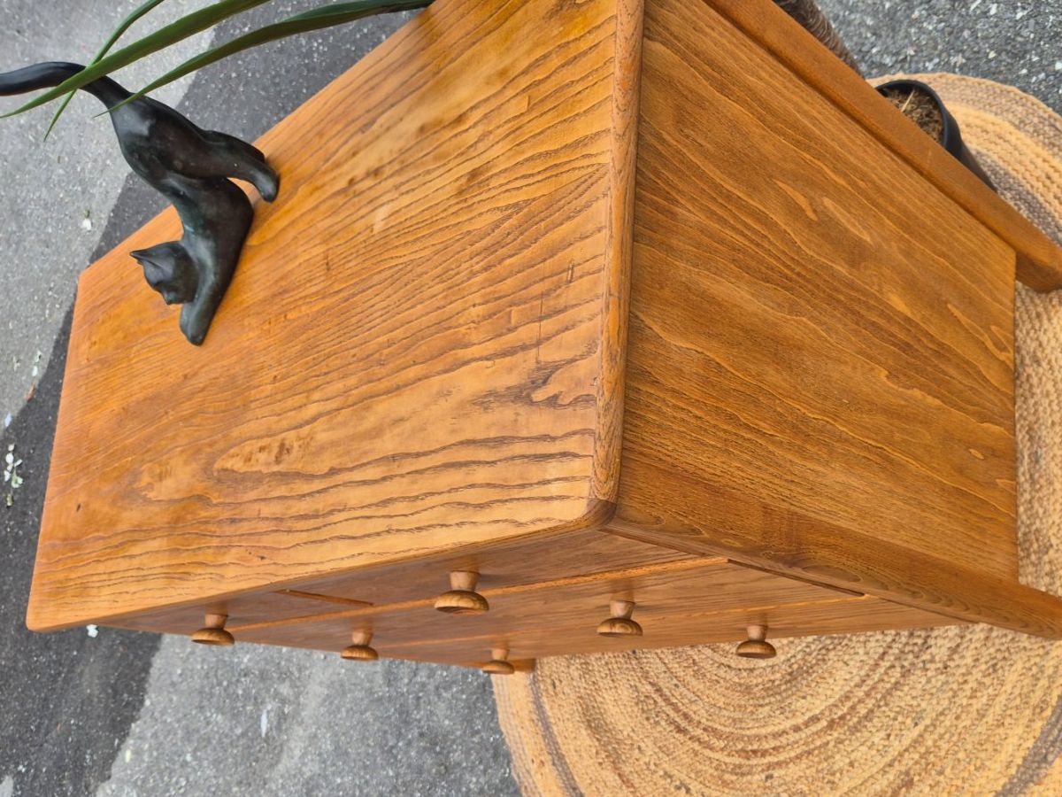 Cassettiere: Commode ancienne en bois – Usato da Fribourg venduto da tameab 3