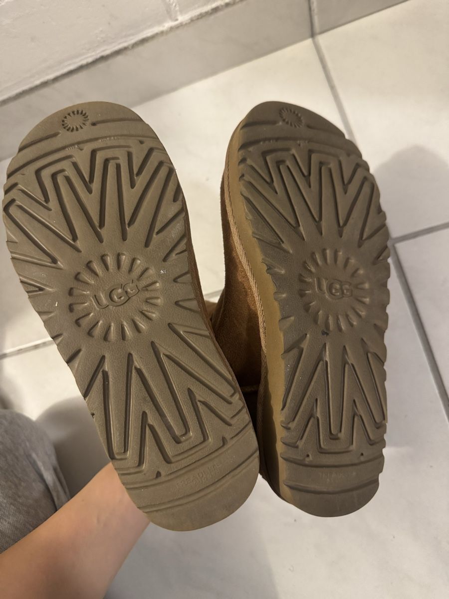 Ugg Scarpe da donna: UGG Winterstiefel Gr. 36 – Nuovo (secondo la descrizione) da Muhen venduto da lia_8nby 2