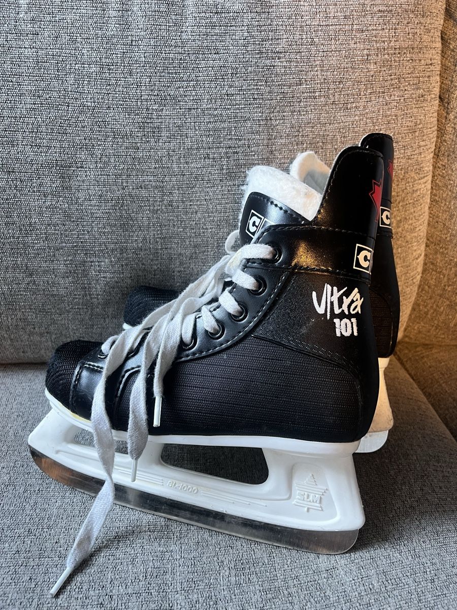 Ccm Pattini da ghiaccio: Schlittschuhe CCM Gr. 33 – Nuovo (secondo la descrizione) da Ennenda venduto da Brimann 1