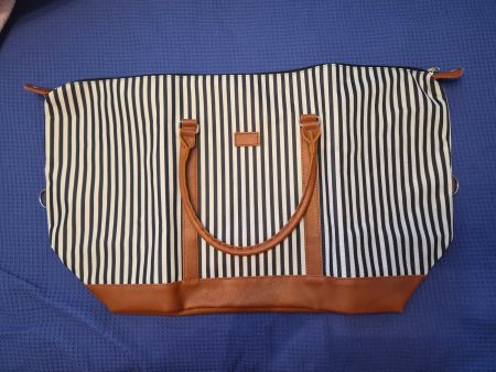 Schicke Shopper mit Streifenmuster - Top Zustand NEU !