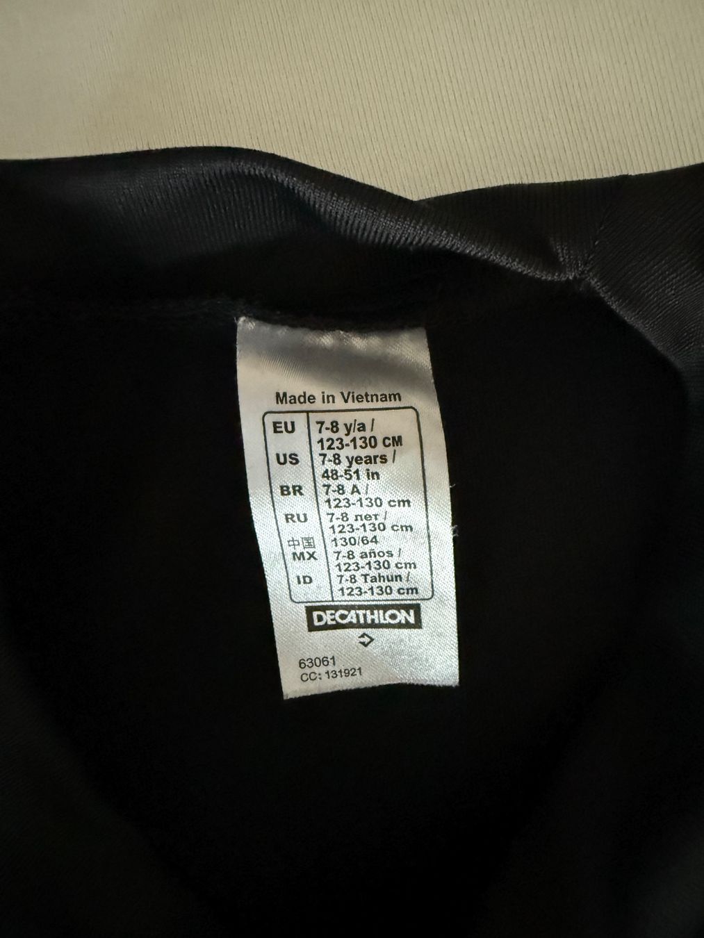 Decathlon Lotti & Set di vestiti: Kipsta Thermo-Unterwäsche Set, Gr. 128/130 – Usato da Küsnacht ZH venduto da schweiz_ch 1