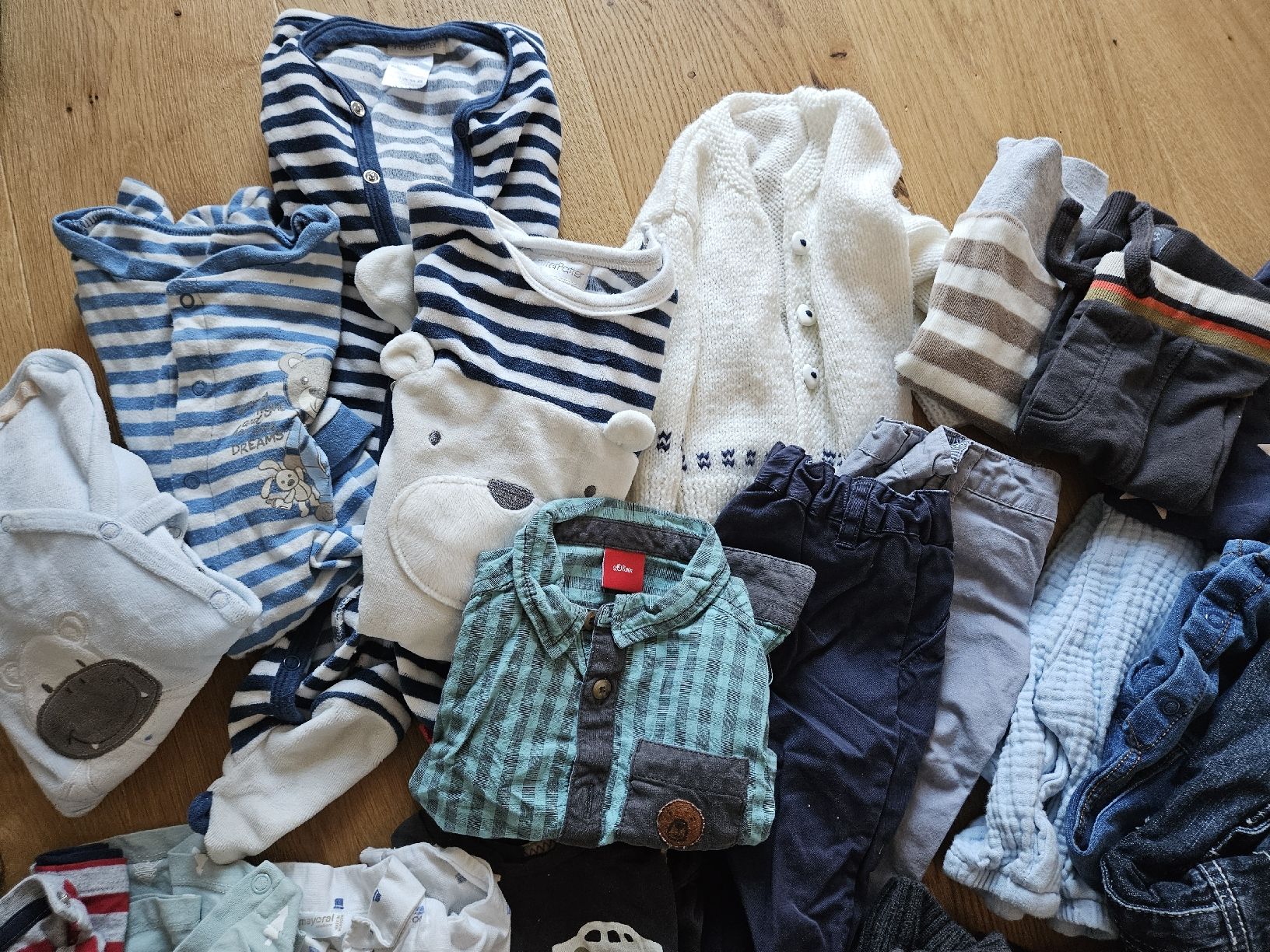 Lotti & Set di vestiti: Kleiderpaket Grösse 68 Jungs – Usato da Menznau venduto da and_mp6k 2