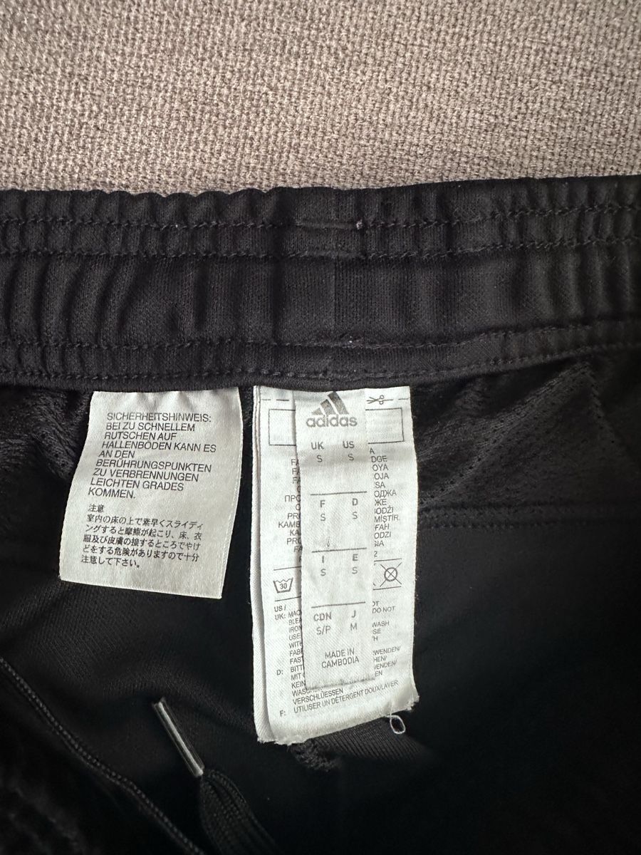 Adidas Pantaloni: Adidas Gr.S – Usato da Mels venduto da ricoshop 2
