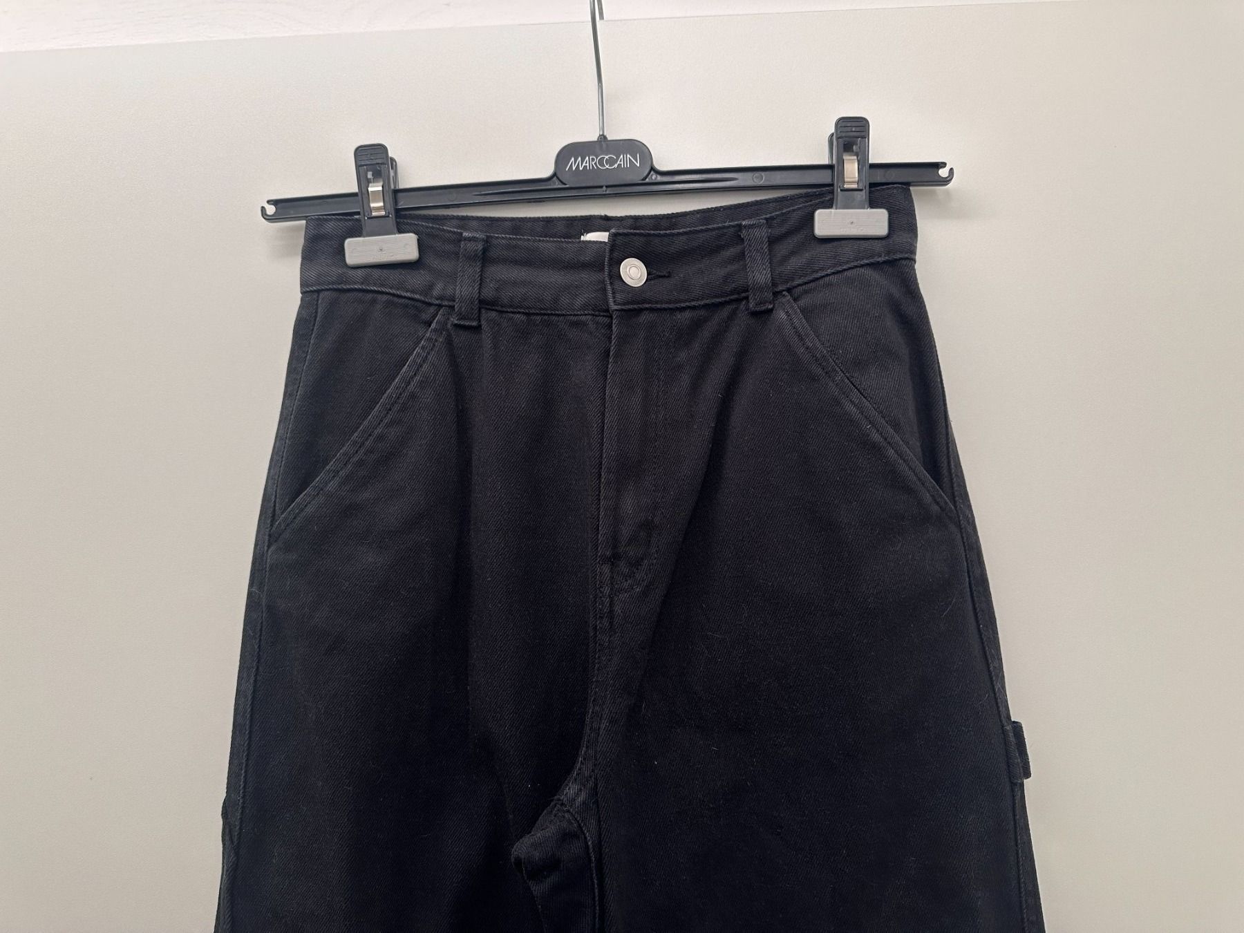 H&M Jeans: Cargo Jeans von H&M (36) – Usato da Urdorf venduto da ARJN 1