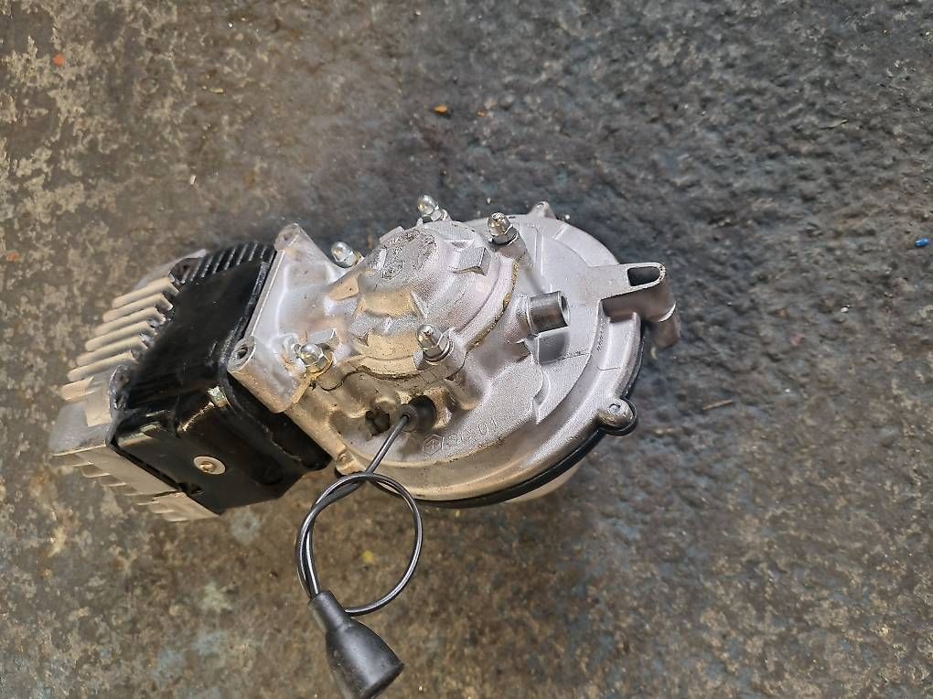 Piaggio Parti ricambio per ciclomotori: Piaggio Si Motor inkl......lauft – Usato da Fulenbach venduto da Elektronik 1