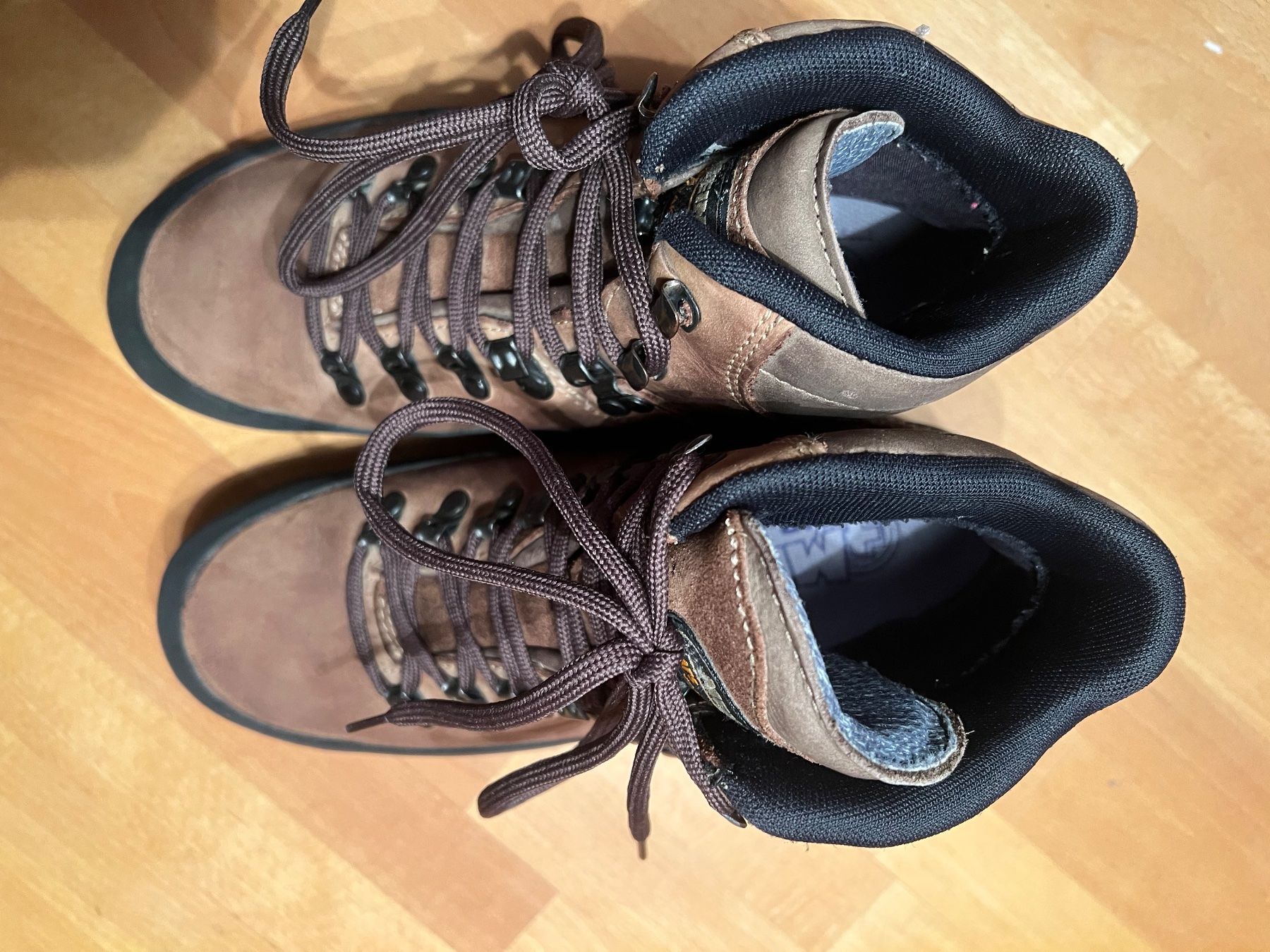 Meindl Scarpe da donna: Wanderschuhe Meindl, Damen, EU Gr 41 - Top Zustand – Usato da Winterthur venduto da mic_l98y 4