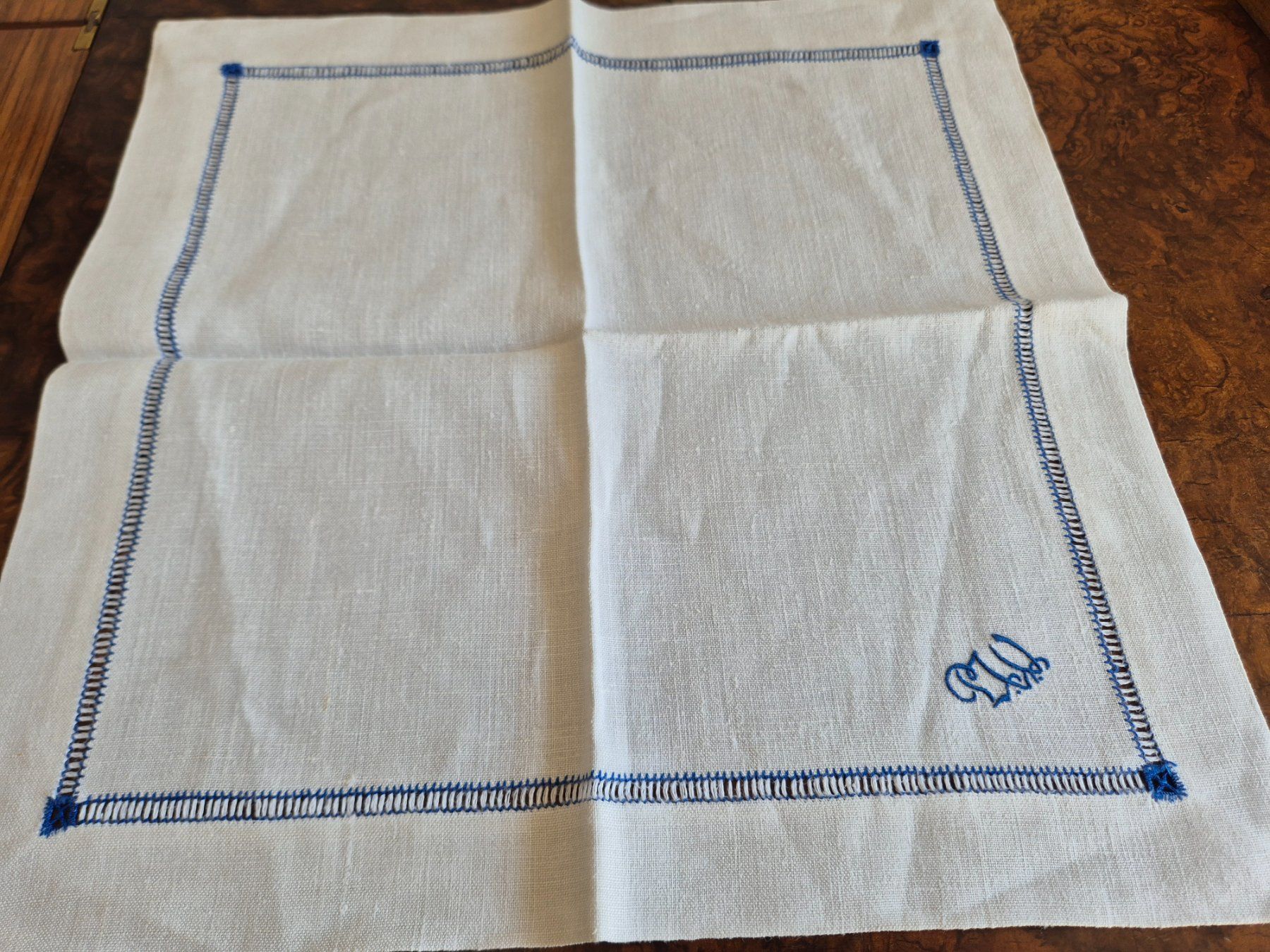 Bettwäsche: Leinen Servietten mit Monogramm 10 Stk. – Gebraucht aus Bern von aronari 3