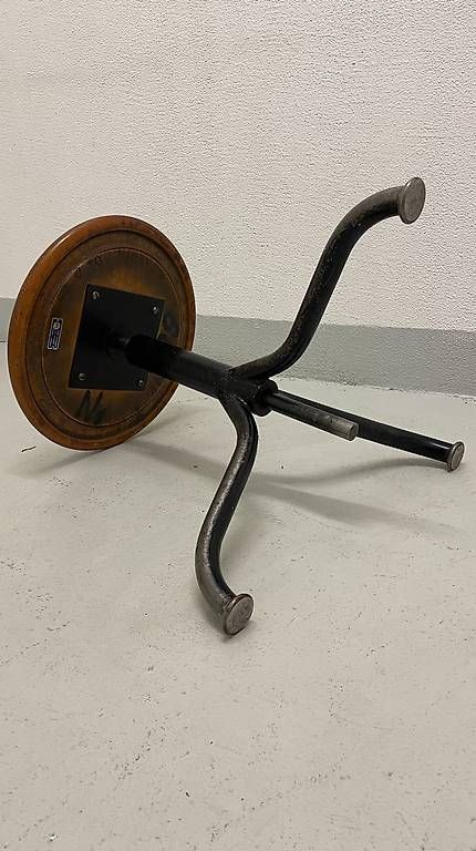 Sgabelli: Hocker Tabouret Schweizer Designklassiker – Usato da Aarburg venduto da Qin3ze 2