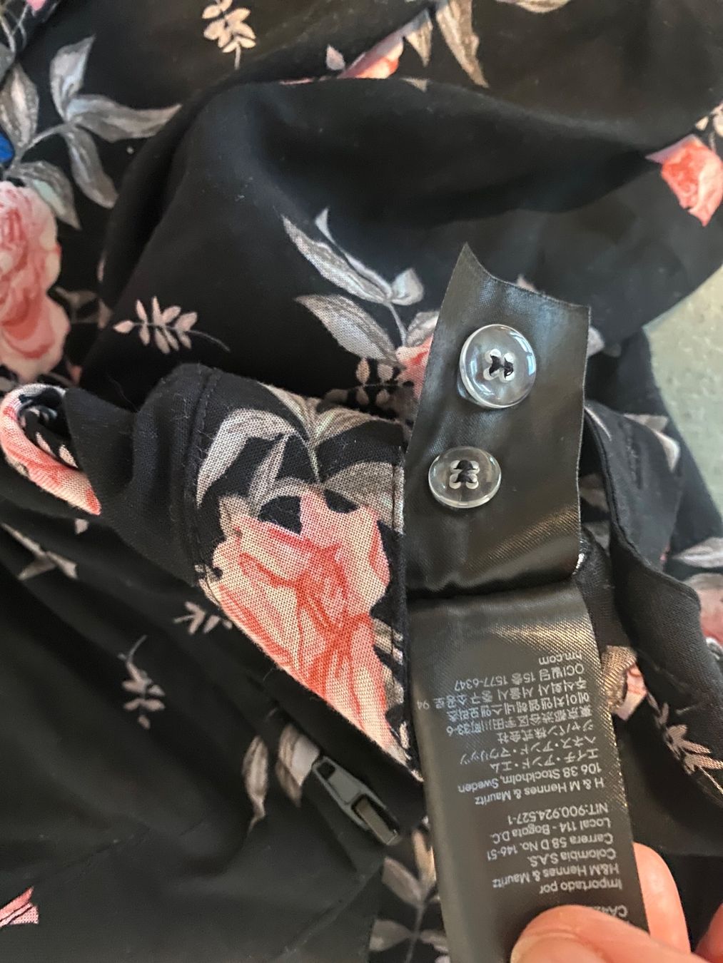 H&M Tute: H&M kurze Latzhose, Gr.38 – Nuovo (secondo la descrizione) da Vezia venduto da luce2011 2