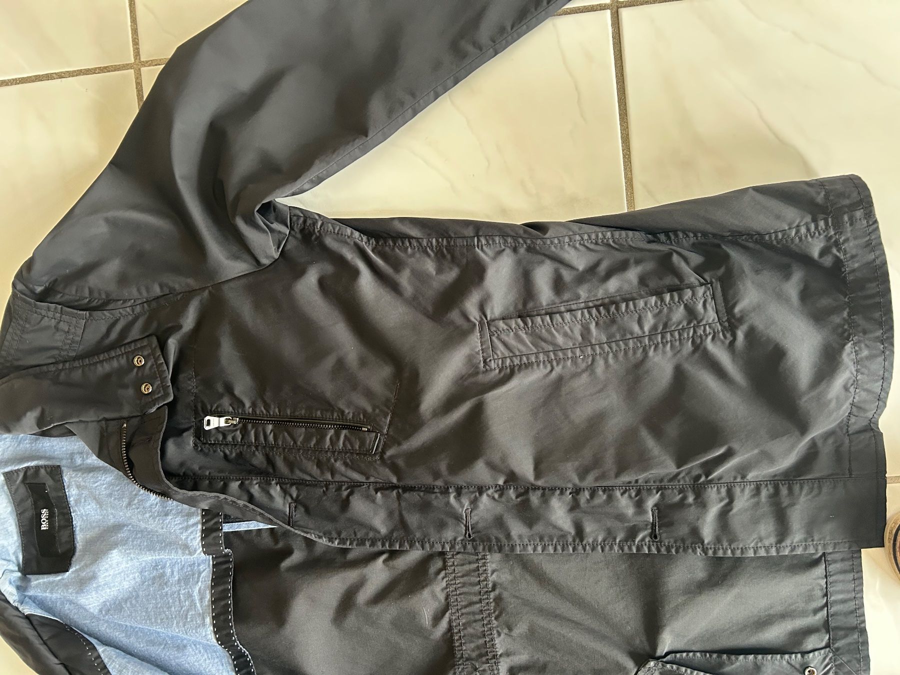 Hugo Boss Giacche: Wunderschöne Herren BOSS Uebergangsjacke – Usato da Gutenswil venduto da walker60 3